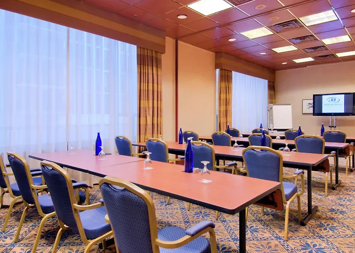 Hilton Magnificent Mile 3* Chicago