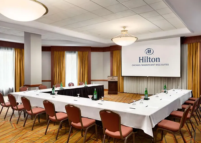 Hilton Magnificent Mile Hotel