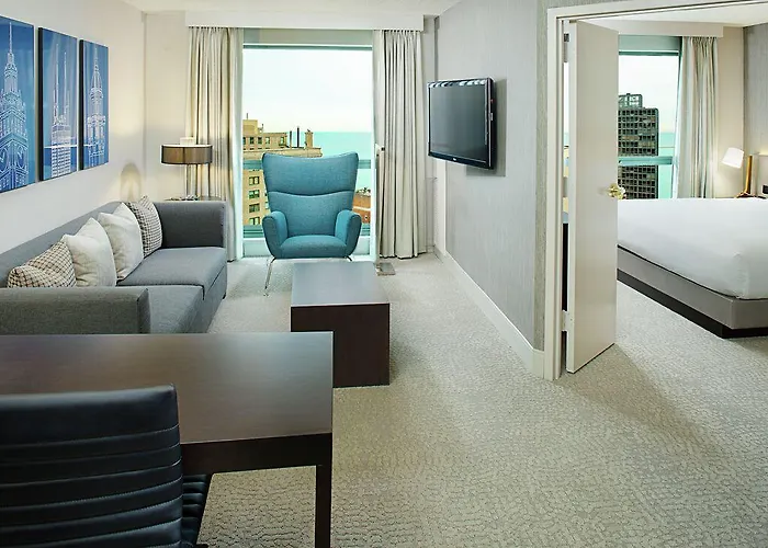 Hilton Magnificent Mile Чикаго