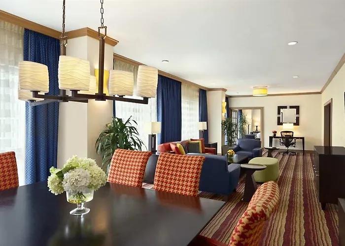 Hilton Magnificent Mile 3* Chicago